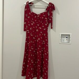 NEW DODC Red Floral Midi Dress